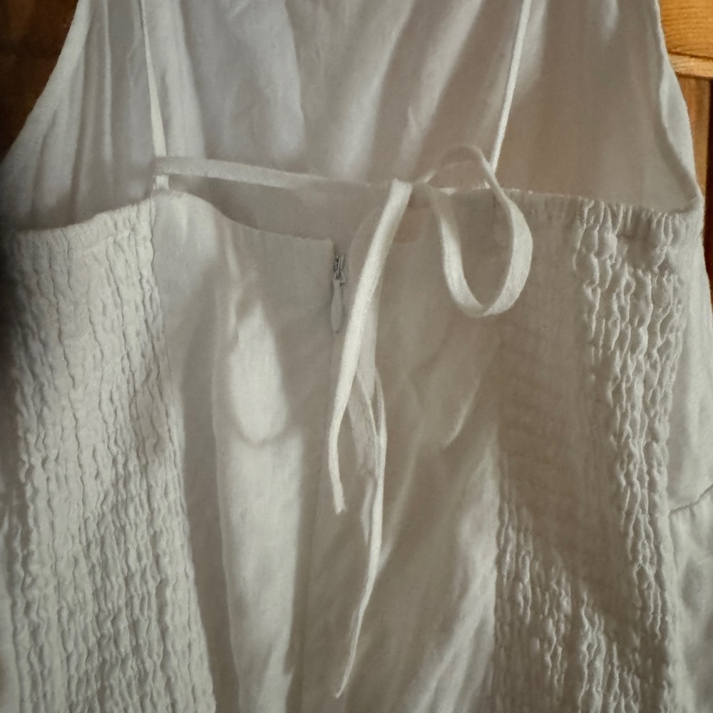 Abercrombie & Fitch White Maxi Dress with Spaghetti Straps - Picture 4 of 7